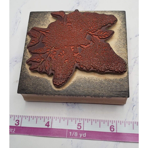 Embossing Arts Branch Of Lilacs Wood Mounted Rubber Stamp - Picture 8 of 8